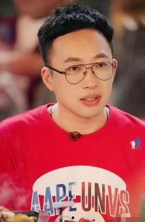 娱乐圈吃瓜四字艺人,揭秘四字艺人的瓜田秘闻